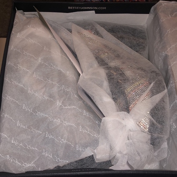 Betsey Johnson Adelyn White Plaid Heel Loafers NIB 7.5 - Picture 7 of 10